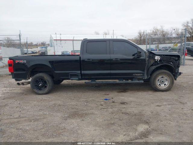 Ford F-250 Xl Image 15
