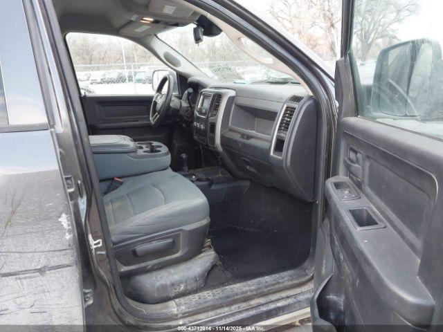 Ram 2500 Tradesman Image 9