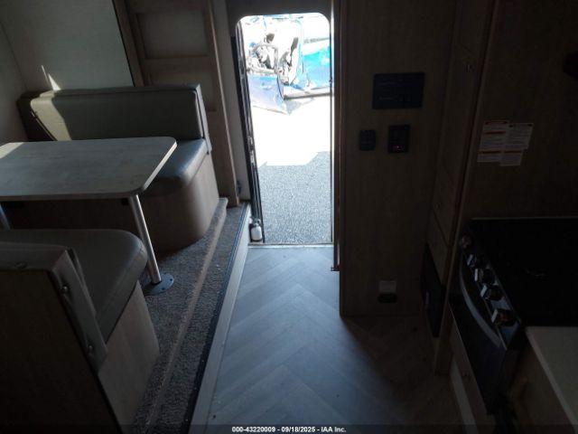 Forest River Real-lite Truc Image 6