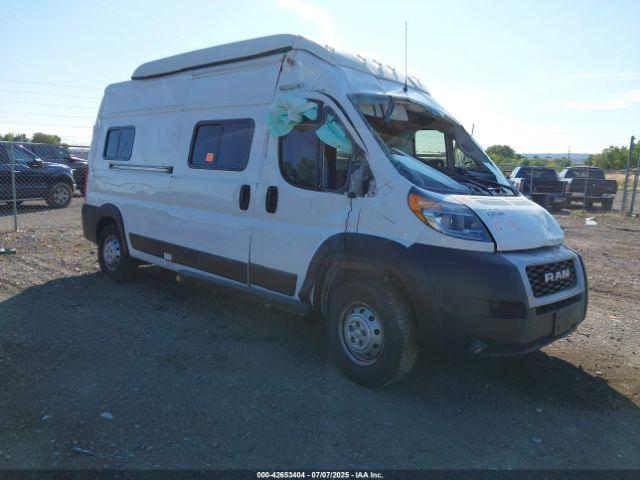  Salvage Winnebago Promaster 2500