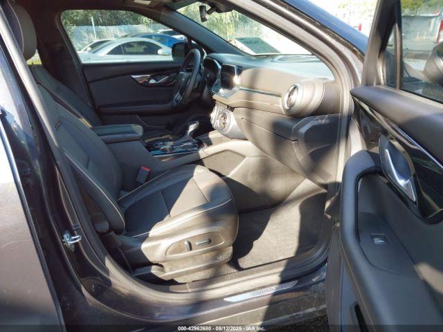 Chevrolet Blazer Awd Premier Image 4