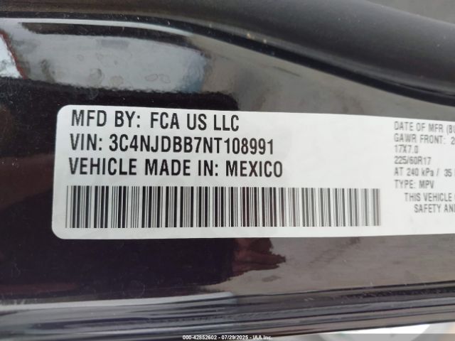 Jeep Compass Latitude 4x4 Image 3