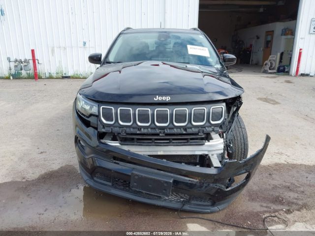Jeep Compass Latitude 4x4 Image 5