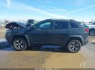 Jeep Cherokee Trailhawk 4x4 Image 13