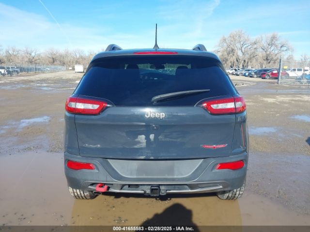 Jeep Cherokee Trailhawk 4x4 Image 16