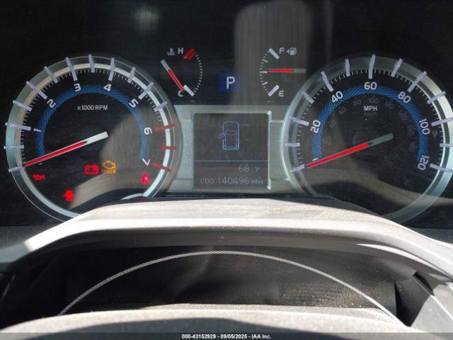 Toyota 4Runner Trail Image 14