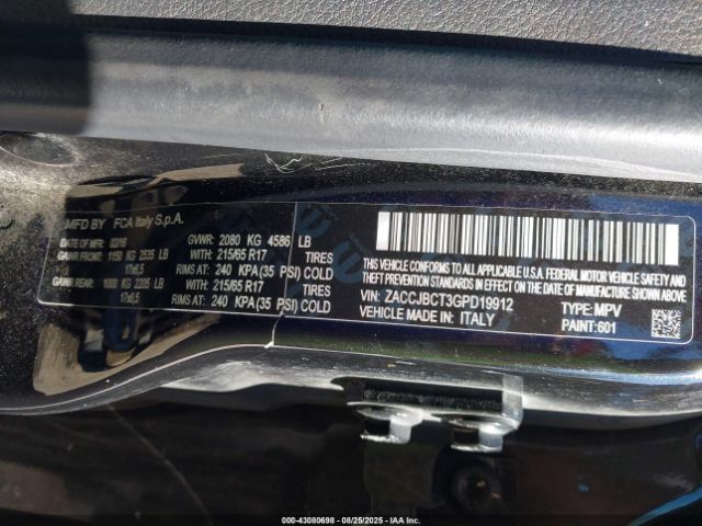 Jeep Renegade Trailhawk Image 10