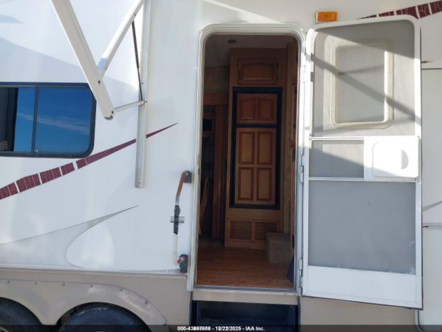 Keystone Eve Travel Trailer Image 11