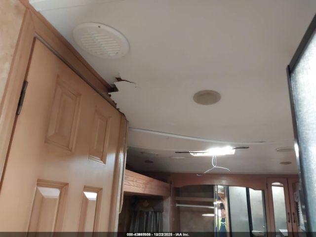 Keystone Eve Travel Trailer Image 12