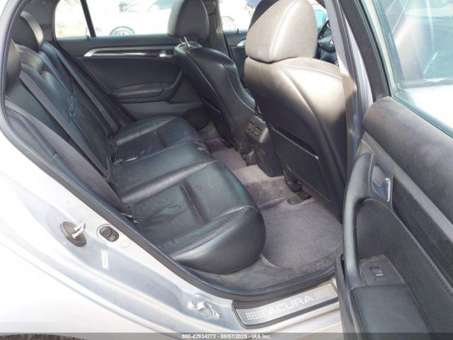 Acura TL Image 7