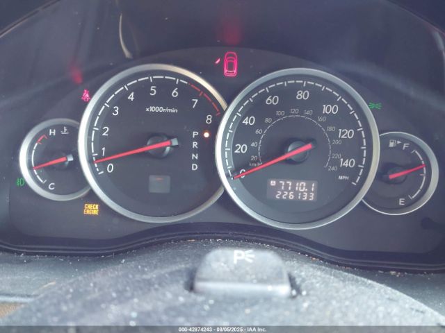 Subaru Outback 2.5i Image 3