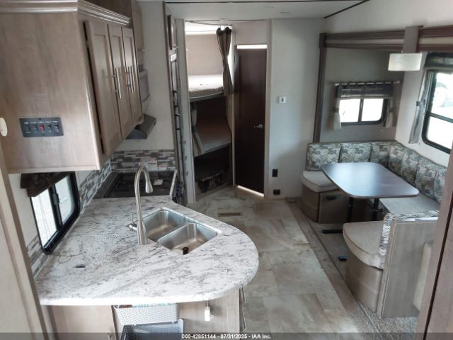 Forest River Surveyor Image 2