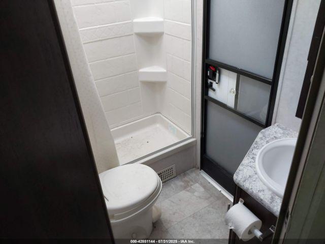 Forest River Surveyor Image 10