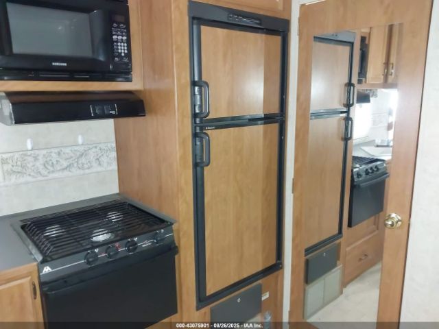 Prowler 245ck Image 8