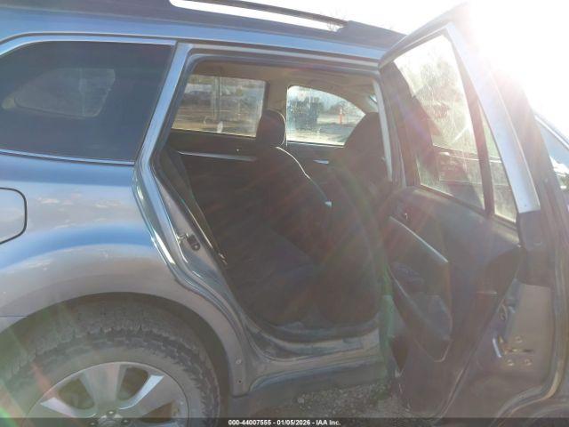 Subaru Outback 3.6r Premium Image 9