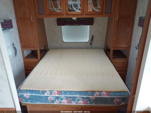 Four Winds Cherokee Image 9