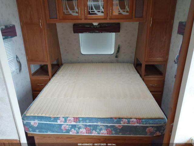 Four Winds Cherokee Image 9