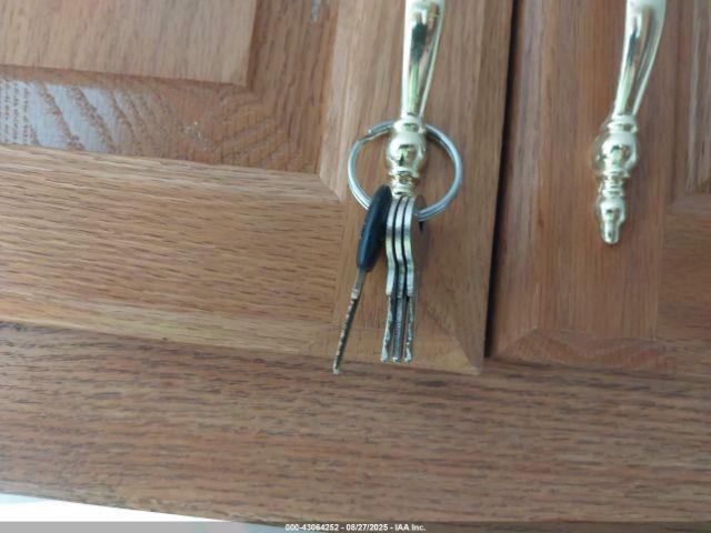 Four Winds Cherokee Image 10