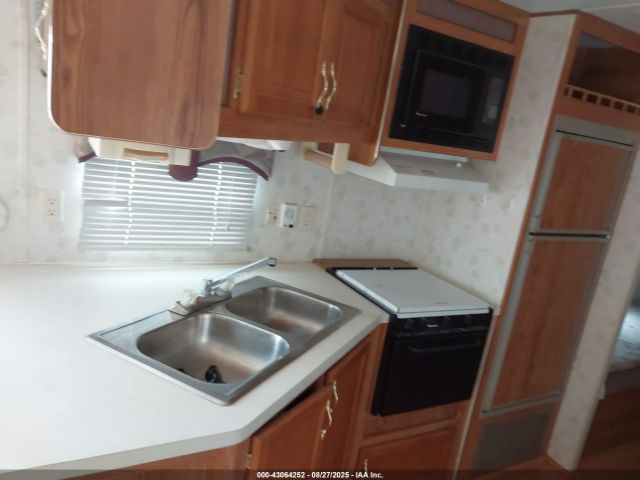 Four Winds Cherokee Image 12