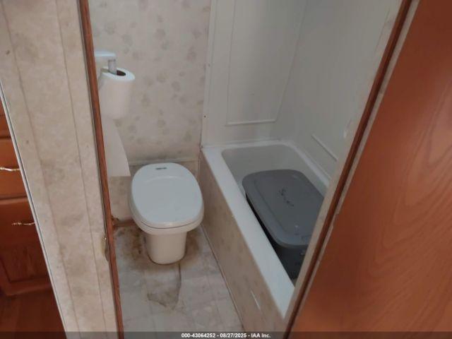 Four Winds Cherokee Image 16