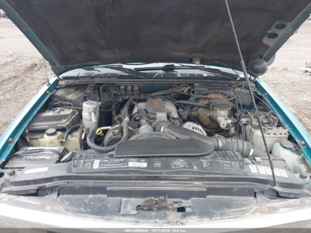 Chevrolet Blazer Image 9