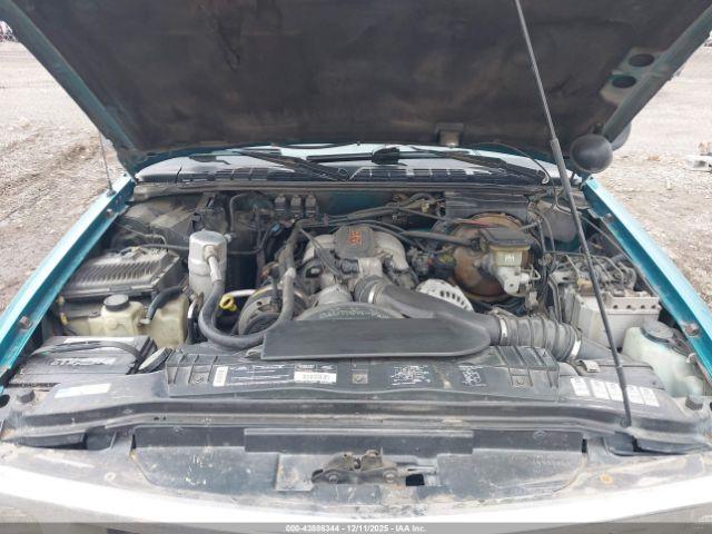 Chevrolet Blazer Image 9