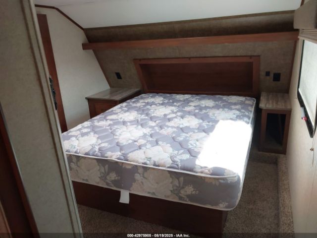 Heartland Sundance Xlt Series Image 17