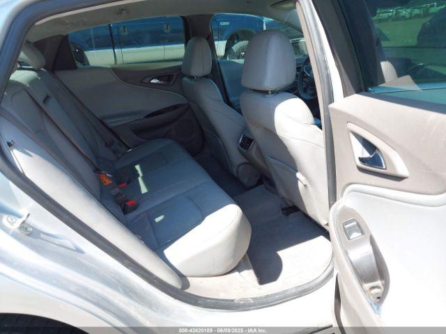 Chevrolet Malibu 1lt Image 6