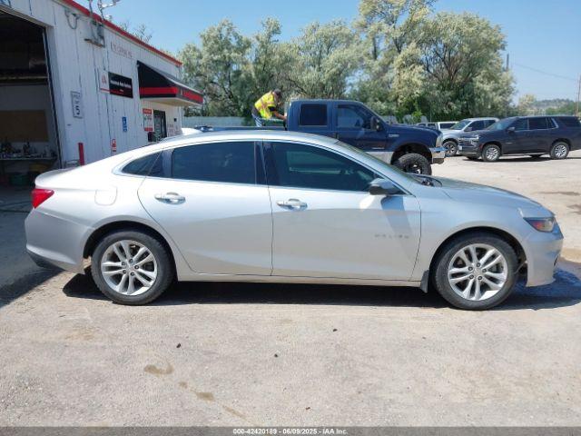 Chevrolet Malibu 1lt Image 12