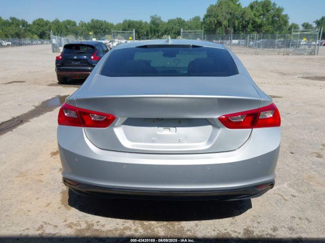 Chevrolet Malibu 1lt Image 3