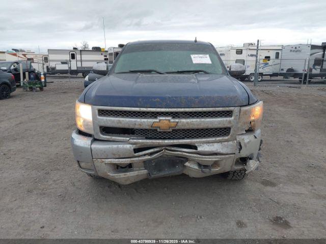 Chevrolet Silverado 1500 Lt Image 13
