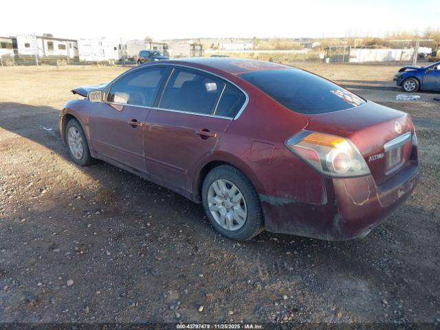 Nissan Altima 2.5 S Image 2