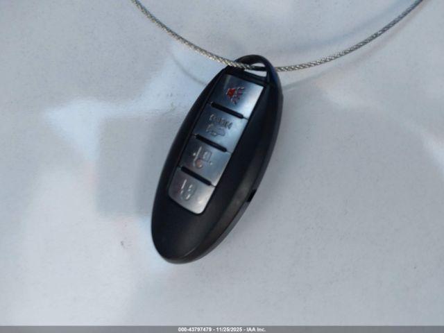 Nissan Altima 2.5 S Image 8