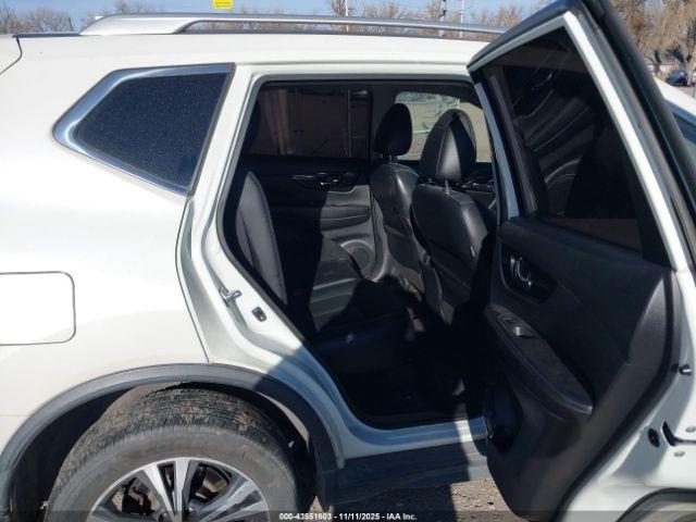 Nissan Rogue Sl Image 5