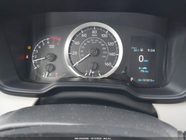 Toyota Corolla Le Image 2