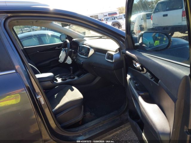 Kia Sorento 3.3l Lx Image 11