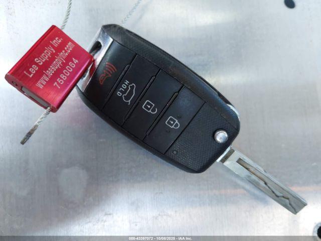 Kia Sorento 3.3l Lx Image 4