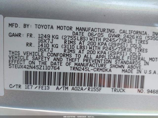 Toyota Tacoma Image 10