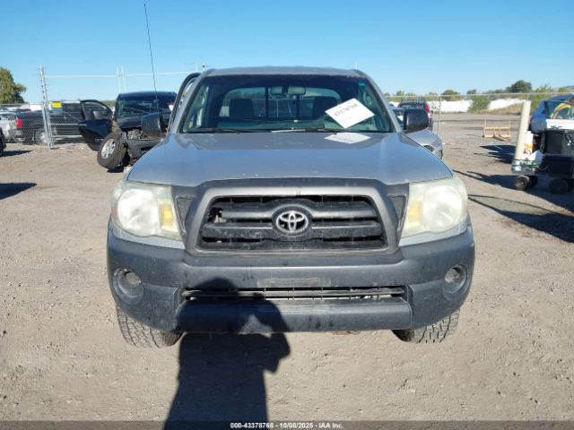 Toyota Tacoma Image 15