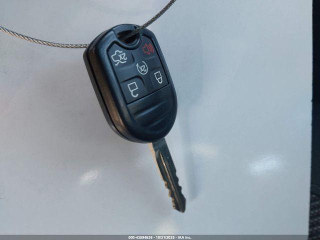 Ford Taurus Sel Image 9