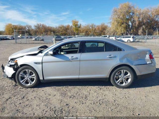 Ford Taurus Sel Image 7