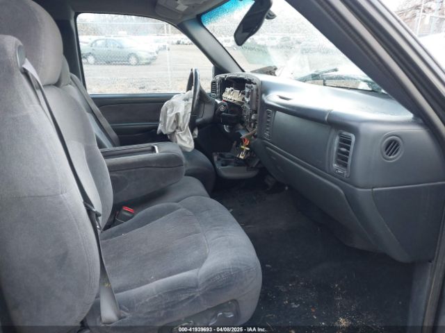 Chevrolet Silverado 1500 Ls Image 7