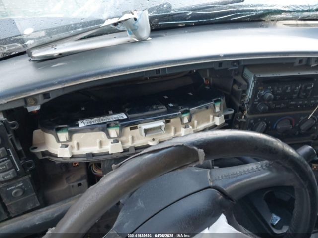 Chevrolet Silverado 1500 Ls Image 8