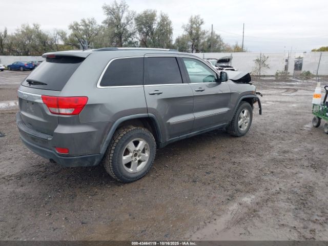 Jeep Grand Cherokee Laredo Image 3