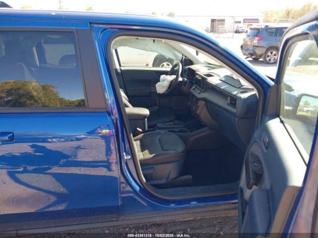 Ford Maverick Lariat Image 16