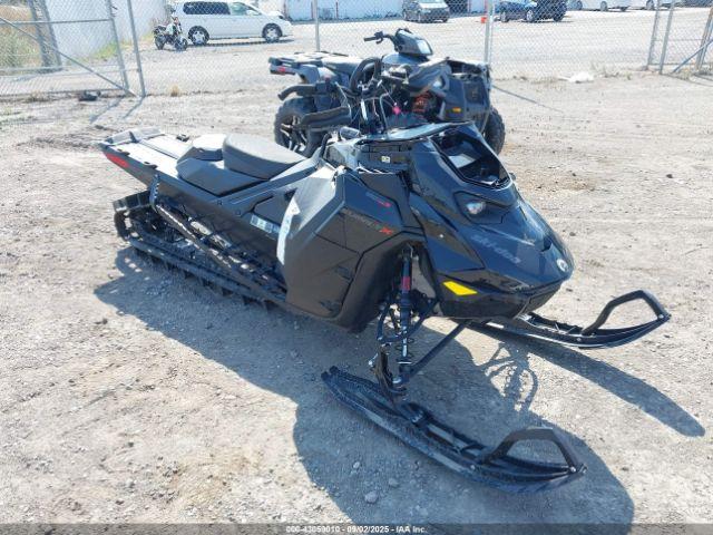  Salvage Ski-doo Summit 850 Exp 175