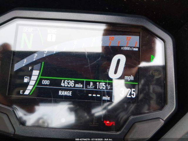 Kawasaki Ex650 R Image 8