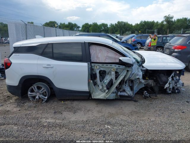 GMC Terrain Awd Sle Image 12