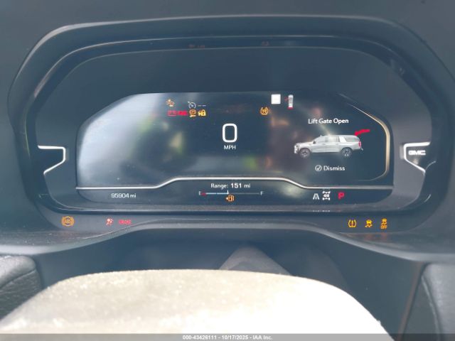 GMC Yukon 4wd Denali Image 11